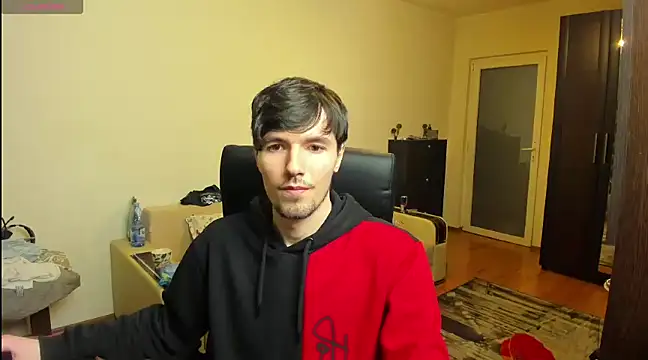 Snapshot of awesomejustin chatting on 7, 2, 2025 awesomejustin online show from 7, 2, 2025