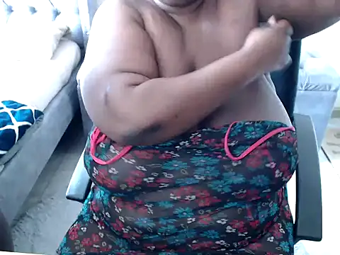 ebonybbwcouples online show from 25, 10, 2025