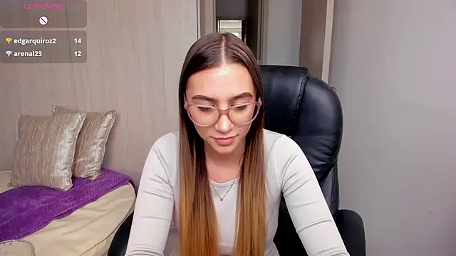 StacyConner online show from 17, 9, 2025