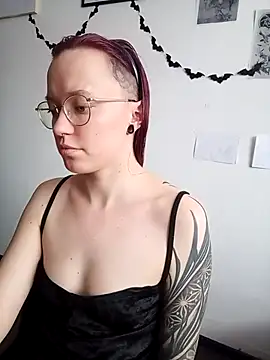 Snapshot of Aelita_bb chatting on 24, 2, 2025 Aelita bb online show from 24, 2, 2025