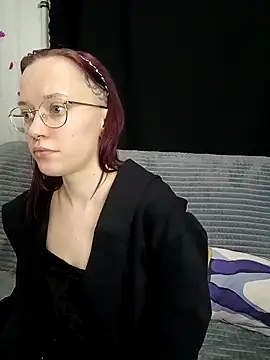 Snapshot of Aelita_bb chatting on 2, 3, 2025 Aelita bb online show from 2, 3, 2025