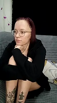 Snapshot of Aelita_bb chatting on 2, 3, 2025 Aelita bb online show from 2, 3, 2025