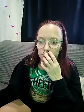 Snapshot of Aelita_bb chatting on 4, 3, 2025 Aelita bb online show from 4, 3, 2025