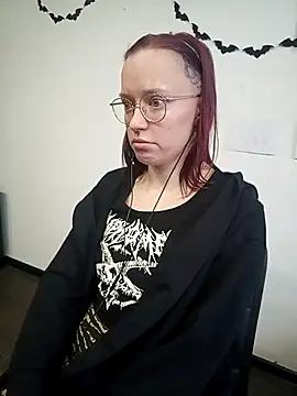 Snapshot of Aelita_bb chatting on 5, 3, 2025 Aelita bb online show from 5, 3, 2025