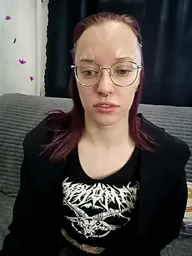 Snapshot of Aelita_bb chatting on 6, 3, 2025 Aelita bb online show from 6, 3, 2025