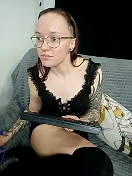 Snapshot of Aelita_bb chatting on 15, 3, 2025 Aelita bb online show from 15, 3, 2025