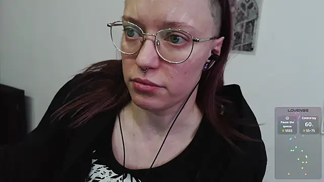 Snapshot of Aelita_bb chatting on 18, 3, 2025 Aelita bb online show from 18, 3, 2025