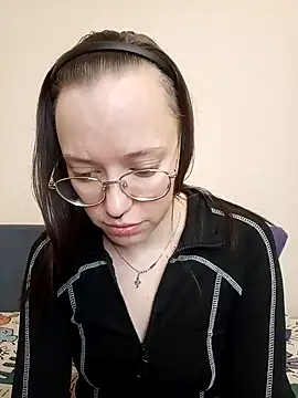 Snapshot of Aelita_bb chatting on 23, 9, 2025 Aelita bb online show from 23, 9, 2025