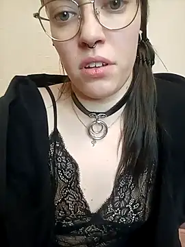 Snapshot of Aelita_bb chatting on 12, 10, 2025 Aelita bb online show from 12, 10, 2025