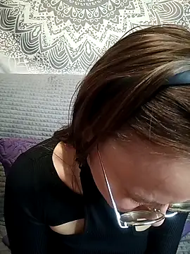 Snapshot of Aelita_bb chatting on 27, 11, 2025 Aelita bb online show from 27, 11, 2025