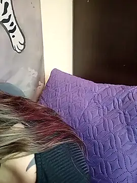 Snapshot of Aelita_bb chatting on 1, 12, 2025 Aelita bb online show from 1, 12, 2025