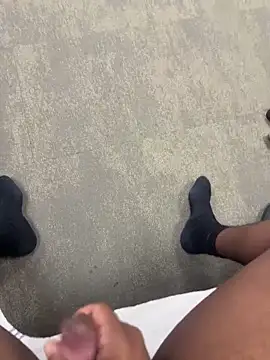 chocolatelongstrokes online show from 7, 3, 2026