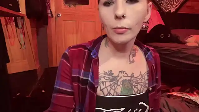 Snapshot of TeenyDoll chatting on 14, 10, 2025 TeenyDoll online show from 14, 10, 2025