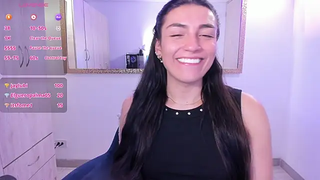 Snapshot of EricaVanderhill chatting on 3, 2, 2026 EricaVanderhill online show from 3, 2, 2026