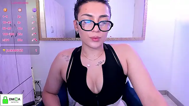 EricaVanderhill online show from 24, 6, 2026