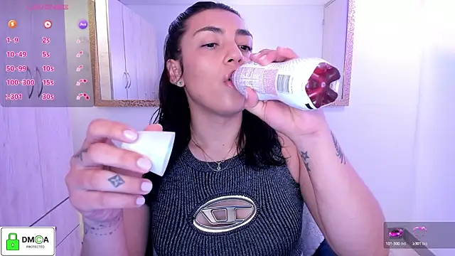 EricaVanderhill online show from 28, 6, 2026