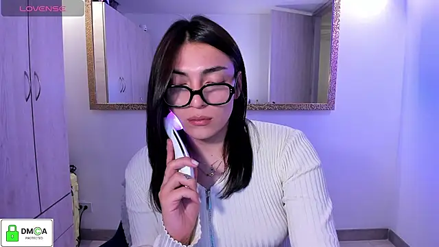 EricaVanderhill online show from 23, 7, 2026