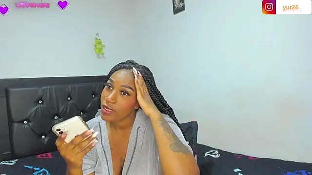 Snapshot of Brandiibrow chatting on 9, 1, 2025 Brandiibrow online show from 9, 1, 2025