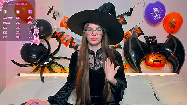 Snapshot of AriellaTesk chatting on 1, 11, 2025 AriellaTesk online show from 1, 11, 2025