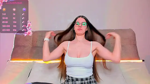 Snapshot of AriellaTesk chatting on 20, 11, 2025 AriellaTesk online show from 20, 11, 2025