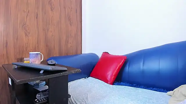 Mature Skinny online show from 17, 4, 2026