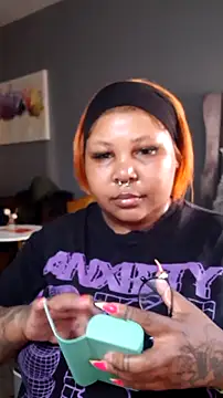 Snapshot of PearlSexxy69 chatting on 19, 11, 2025 PearlSexxy69 online show from 19, 11, 2025