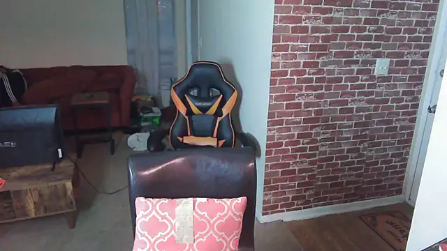 EntitledMistress online show from 18, 12, 2024