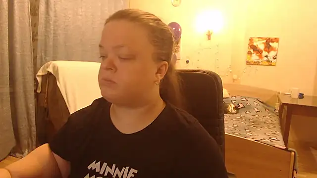 Janiffer MiMi online show from 21, 12, 2024