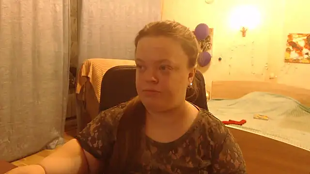 Janiffer MiMi online show from 7, 1, 2025