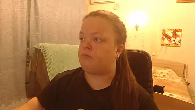 Janiffer MiMi online show from 18, 2, 2025