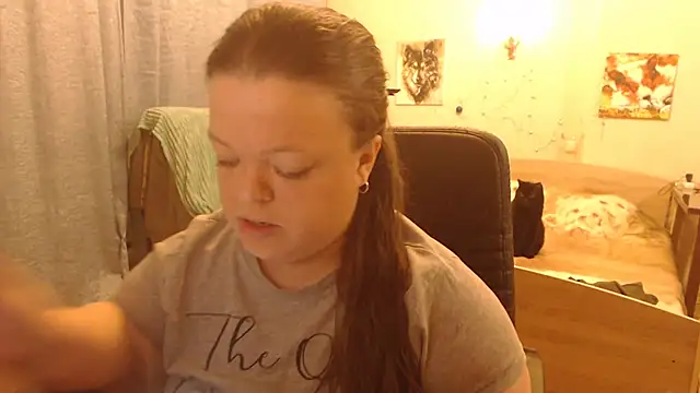 Janiffer MiMi online show from 7, 3, 2025