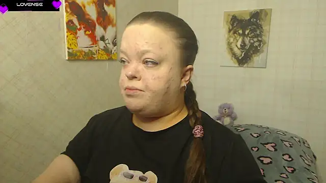 Janiffer MiMi online show from 27, 9, 2025