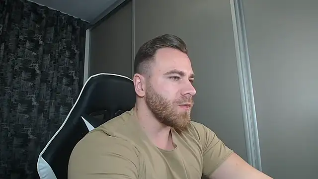 Snapshot of Thori92 chatting on 1, 3, 2025 Thori92 online show from 1, 3, 2025