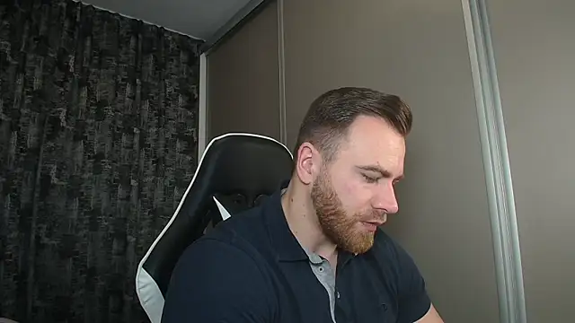 Snapshot of Thori92 chatting on 8, 3, 2025 Thori92 online show from 8, 3, 2025