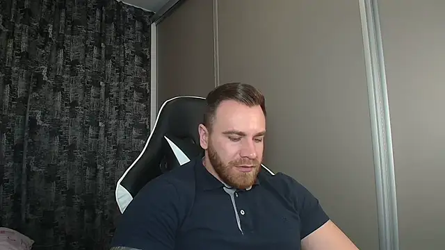 Snapshot of Thori92 chatting on 8, 3, 2025 Thori92 online show from 8, 3, 2025