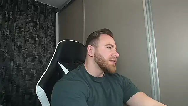 Snapshot of Thori92 chatting on 10, 3, 2025 Thori92 online show from 10, 3, 2025