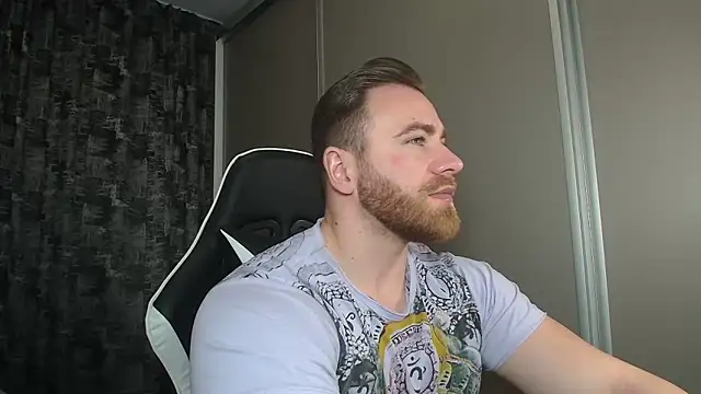 Snapshot of Thori92 chatting on 11, 3, 2025 Thori92 online show from 11, 3, 2025