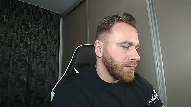 Snapshot of Thori92 chatting on 21, 3, 2025 Thori92 online show from 21, 3, 2025