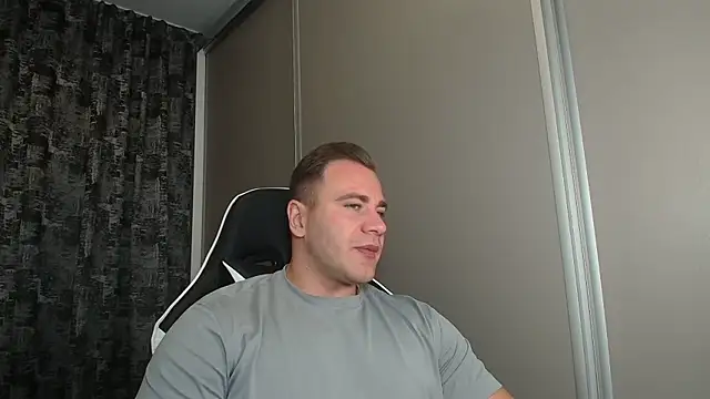 Snapshot of Thori92 chatting on 20, 9, 2025 Thori92 online show from 20, 9, 2025