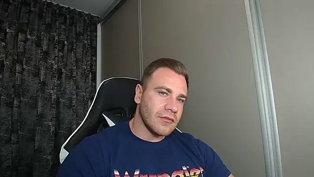 Snapshot of Thori92 chatting on 24, 9, 2025 Thori92 online show from 24, 9, 2025