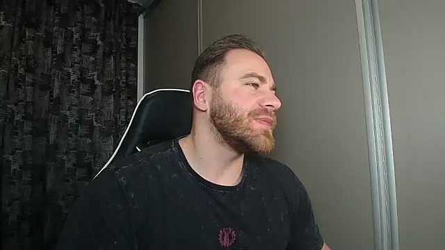 Snapshot of Thori92 chatting on 13, 1, 2026 Thori92 online show from 13, 1, 2026