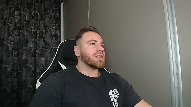 Snapshot of Thori92 chatting on 16, 1, 2026 Thori92 online show from 16, 1, 2026