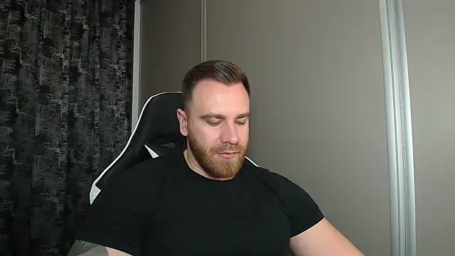 Snapshot of Thori92 chatting on 5, 2, 2026 Thori92 online show from 5, 2, 2026