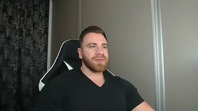 Snapshot of Thori92 chatting on 6, 2, 2026 Thori92 online show from 6, 2, 2026