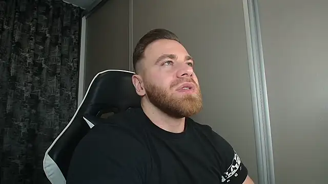 Snapshot of Thori92 chatting on 14, 2, 2026 Thori92 online show from 14, 2, 2026