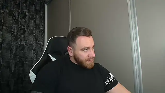 Snapshot of Thori92 chatting on 19, 2, 2026 Thori92 online show from 19, 2, 2026