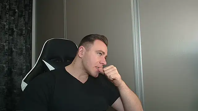 Snapshot of Thori92 chatting on 21, 2, 2026 Thori92 online show from 21, 2, 2026