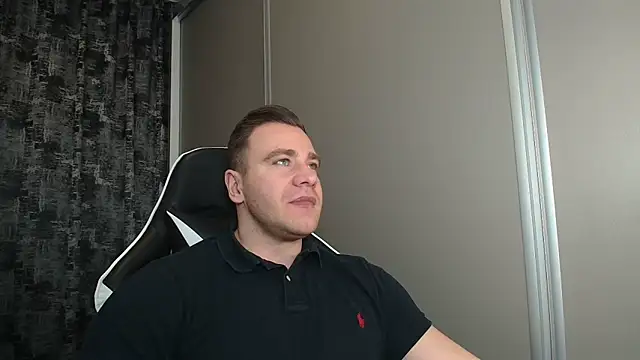 Snapshot of Thori92 chatting on 23, 2, 2026 Thori92 online show from 23, 2, 2026