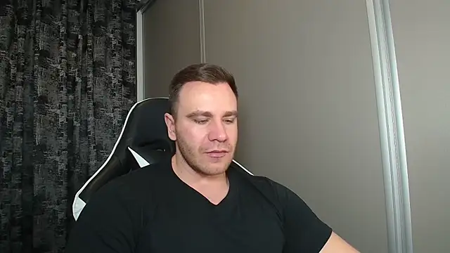 Snapshot of Thori92 chatting on 26, 2, 2026 Thori92 online show from 26, 2, 2026