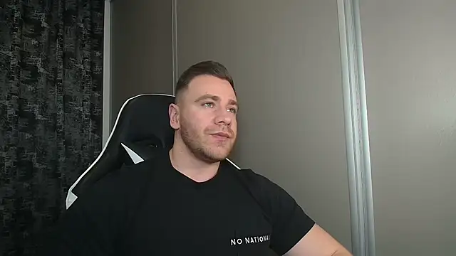 Snapshot of Thori92 chatting on 28, 2, 2026 Thori92 online show from 28, 2, 2026